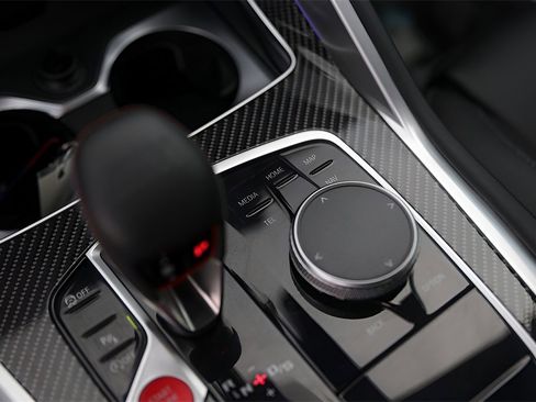 Used 2026 BMW X6 M Competition w/ Executive Package image 24