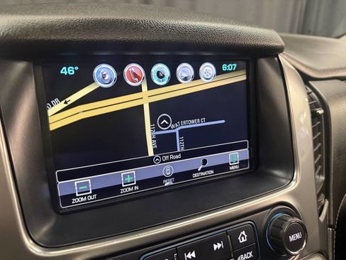 Used 2018 Chevrolet Suburban LT image 36