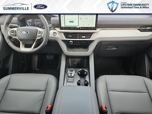 New 2026 Ford Explorer Active RWD image 11