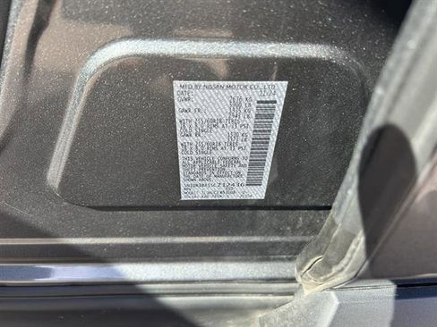 Used 2025 Nissan Pathfinder SV image 26