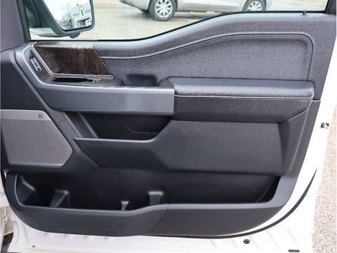 Used 2021 Ford F150 Lariat w/ Equipment Group 502A High image 36