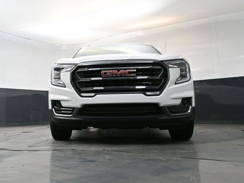 Used 2023 GMC Terrain AT4 AWD/4WD image 19
