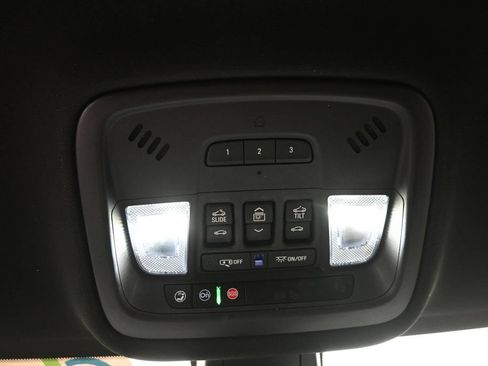 Used 2023 Chevrolet Traverse RS w/ LPO, Floor Liner Package AWD/4WD image 22