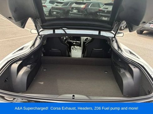 Used 2016 Chevrolet Corvette Stingray Coupe RWD image 7