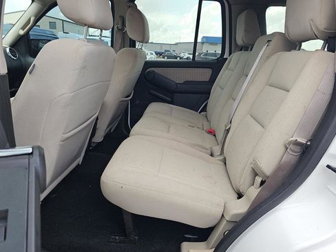 Used 2008 Ford Explorer XLT image 14