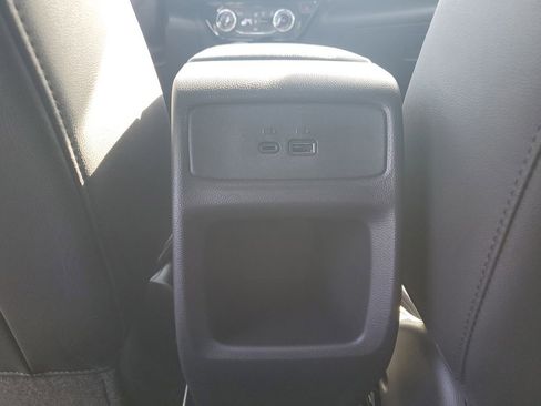 New 2026 Chevrolet Trax LT image 12