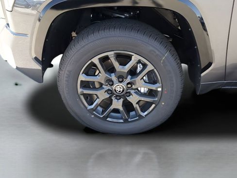 New 2026 Toyota Tundra Platinum AWD/4WD image 6