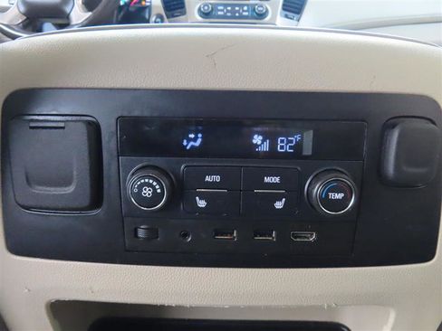 Used 2017 GMC Yukon Denali w/ Open Road Package image 37