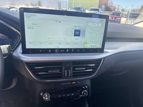 Used 2025 Ford Escape Platinum image 26