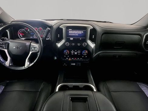 Used 2019 Chevrolet Silverado 1500 LT Trail Boss AWD/4WD image 7