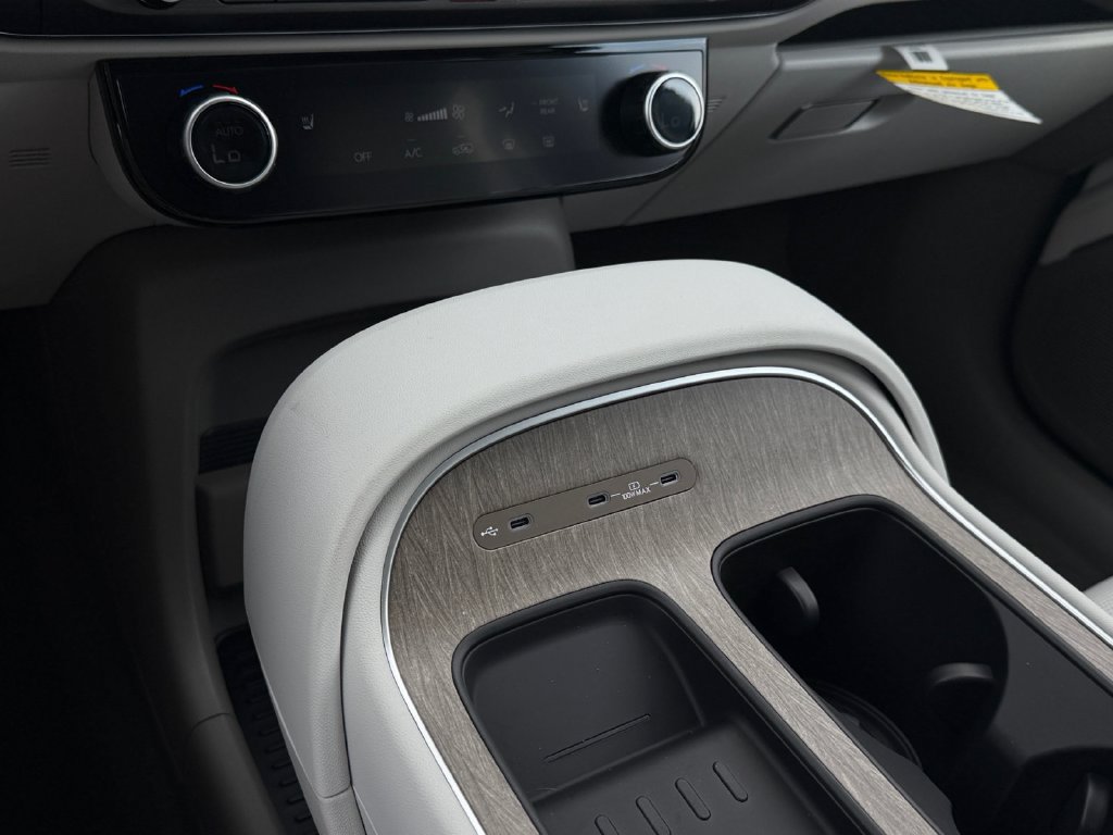 New 2027 Hyundai Palisade SEL FWD image 24