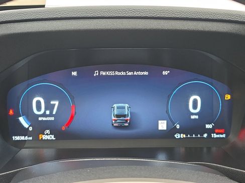 Used 2025 Ford Explorer Active image 19