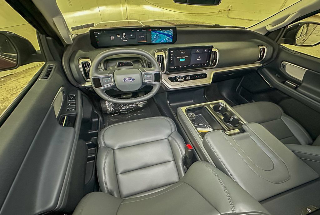 New 2027 Ford Expedition Active AWD/4WD image 9