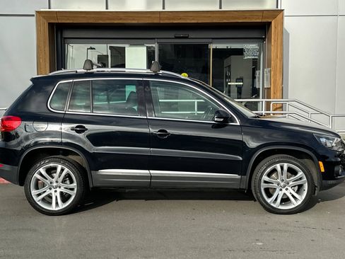 Used 2016 Volkswagen Tiguan SEL image 8