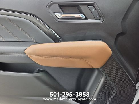 Used 2023 GMC Canyon AT4 AWD/4WD image 26