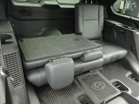 Used 2025 Toyota Sequoia Platinum w/ TRD Off-Road Package AWD/4WD image 28