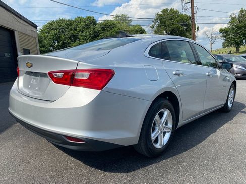 Used 2020 Chevrolet Malibu LS FWD image 3