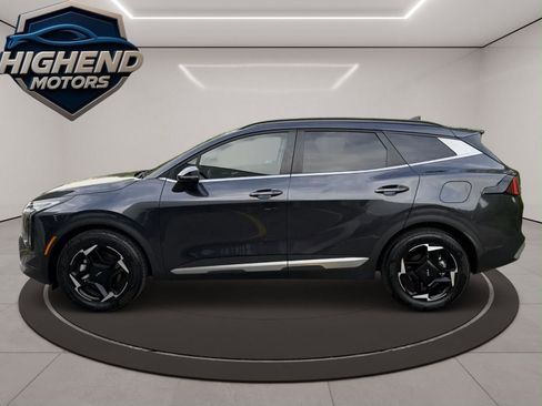 Used 2026 Kia Sportage EX w/ EX Panorama Roof Package FWD image 3