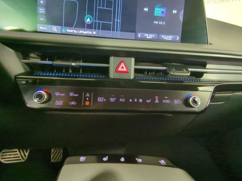 Used 2023 Kia EV6 GT-Line w/ GT-Line Suede Seat Package image 24