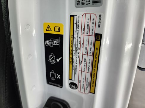 Used 2022 Jeep Wrangler Unlimited Sport image 54