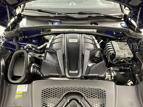 Used 2022 Porsche Macan GTS image 13