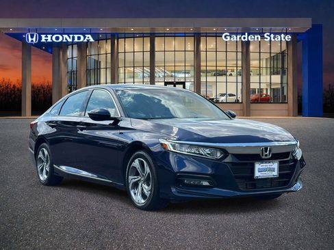 Certified 2019 Honda Accord EX-L image 2