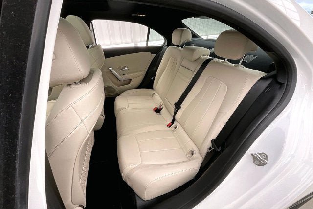 Used 2019 Mercedes-Benz A 220 4MATIC image 20