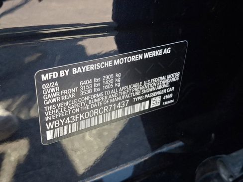 Used 2024 BMW i5 M60 w/ Premium Package image 26