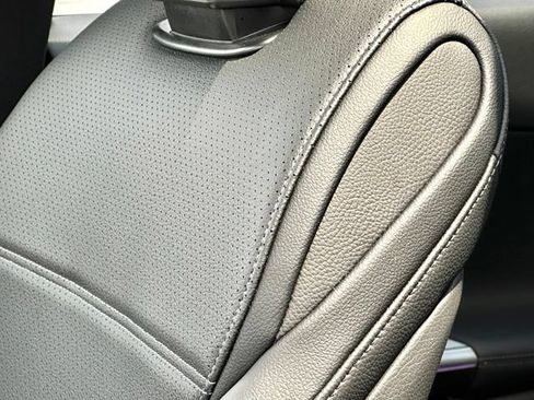 Certified 2026 Mercedes-Benz GLC 300 4MATIC image 29