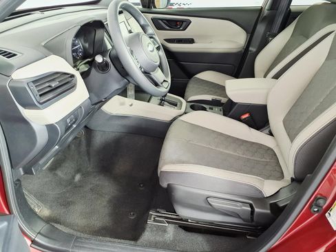 Used 2025 Subaru Forester w/ Convenience Package #1 AWD/4WD image 12