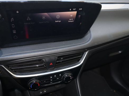 Used 2024 Buick Encore GX Sport Touring FWD image 6