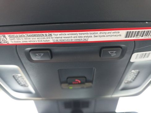 Certified 2025 Toyota Camry SE image 24