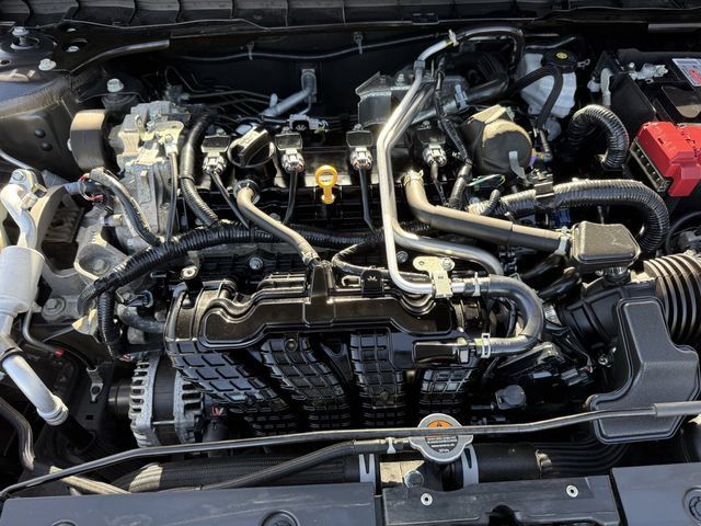 Used 2024 Nissan Altima 2.5 SR FWD image 32
