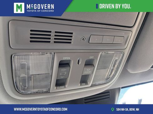 Used 2022 Honda CR-V Touring image 25