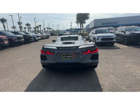Used 2024 Chevrolet Corvette Stingray Premium Conv w/ Z51 Performance Package RWD image 3