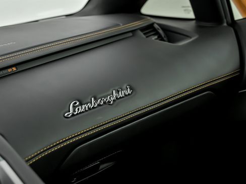 Used 2016 Lamborghini Aventador LP 700-4 image 29