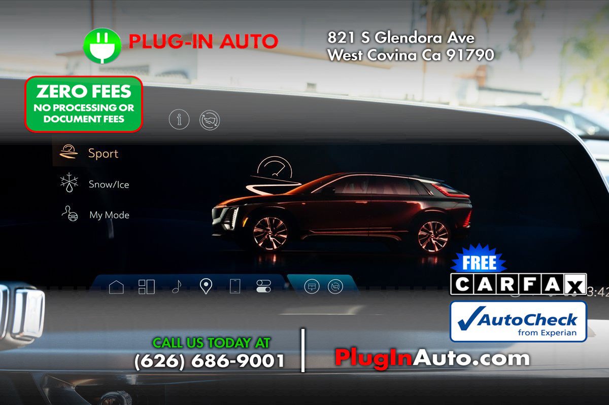 Used 2024 Cadillac Lyriq Luxury w/ LPO, Floor Liner Package RWD image 34