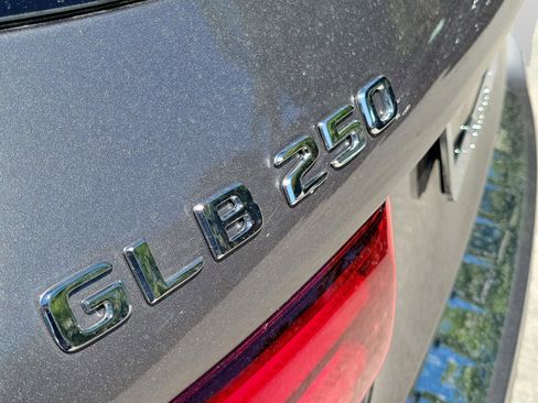 Certified 2026 Mercedes-Benz GLB 250 image 6