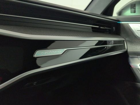 Used 2020 Audi S6 Premium Plus image 11