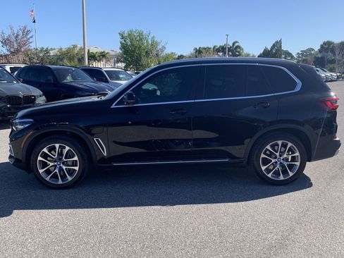 Used 2023 BMW X5 xDrive45e image 6