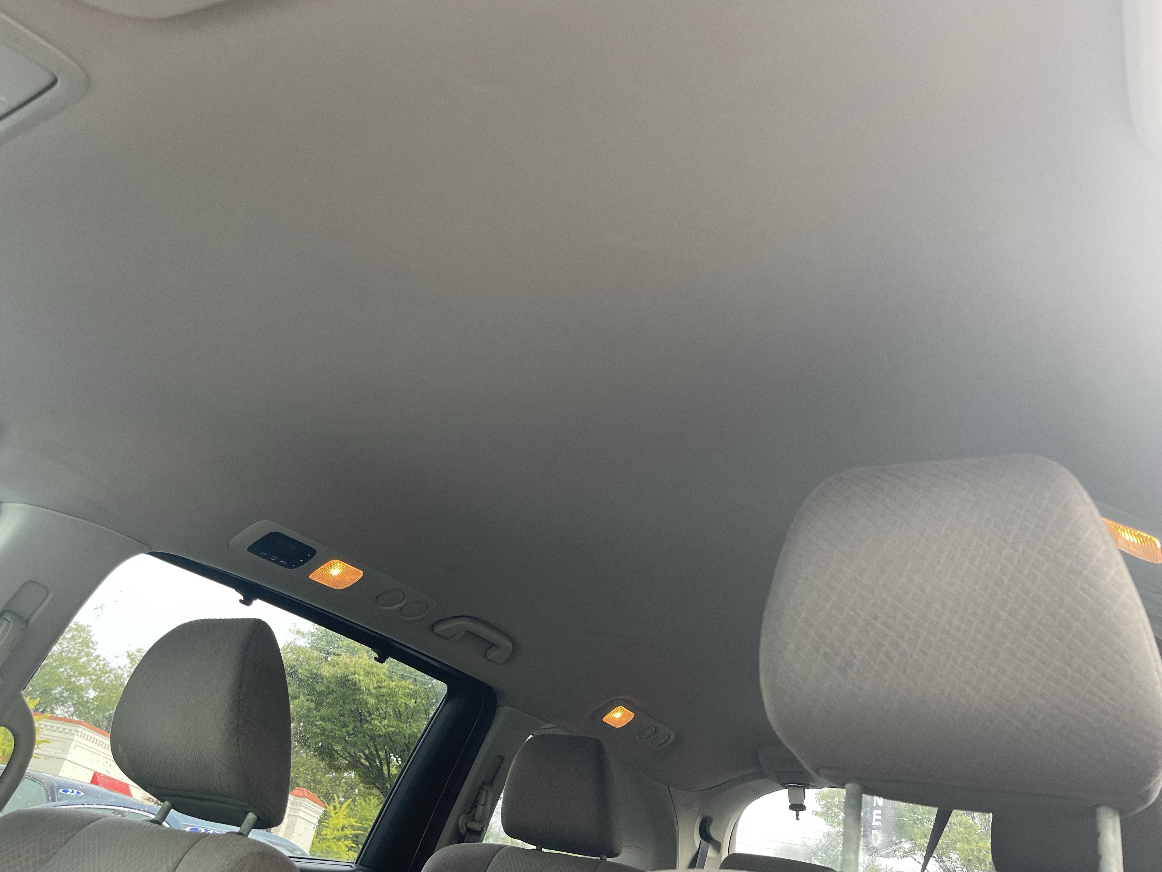 Used 2015 Honda Odyssey EX image 9