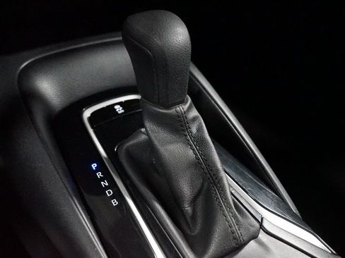 Used 2024 Toyota Corolla LE FWD image 21