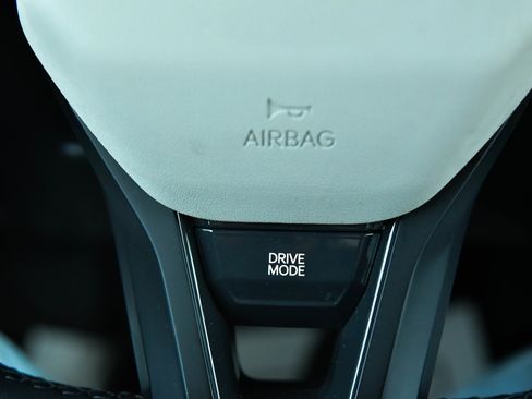 Used 2025 Kia K4 GT-Line w/ GT-Line Premium Package image 36