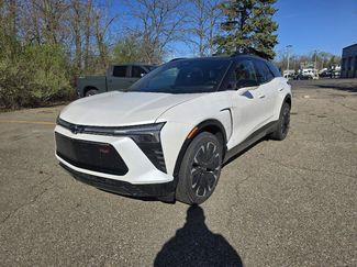 New 2025 Chevrolet Blazer EV RS video 1