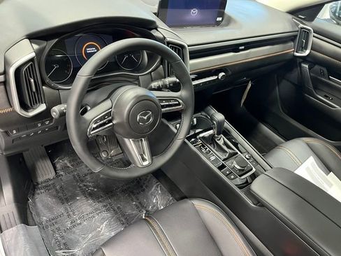 New 2025 MAZDA CX-50 AWD 2.5 Turbo w/ Weather Package image 9