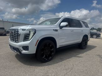 New 2026 GMC Yukon Denali w/ Denali Reserve Package AWD/4WD video 2