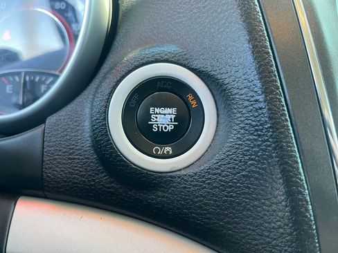 Used 2020 Dodge Journey SE w/ SE Popular Equipment Group FWD image 29