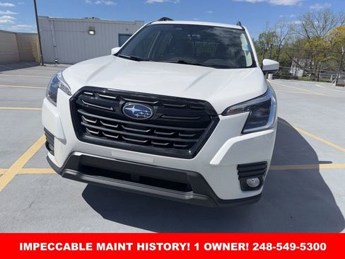 Used 2023 Subaru Forester Premium AWD/4WD image 4