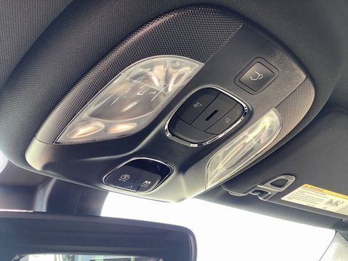 New 2025 Jeep Compass Latitude w/ Sun & Sound Group image 20