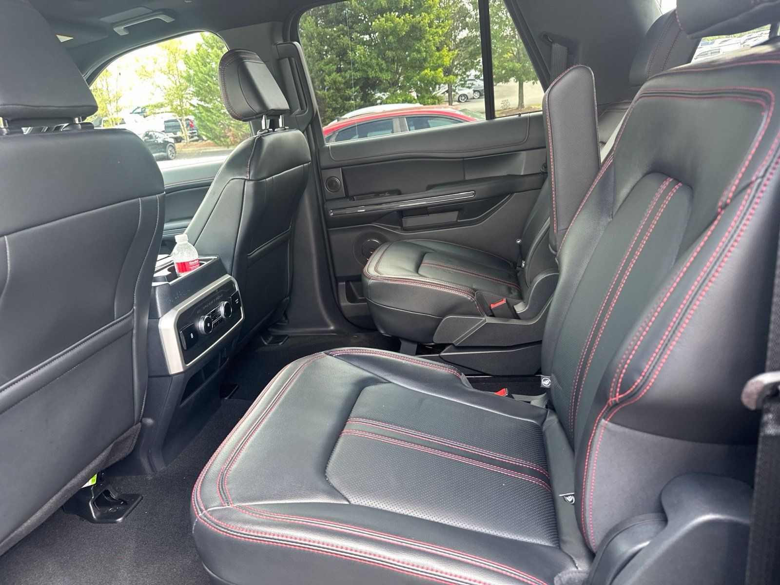 Certified 2024 Ford Expedition Max Limited AWD/4WD image 8